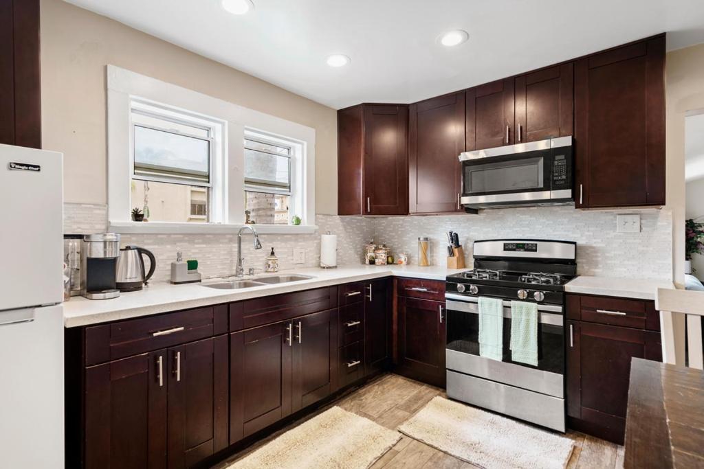 Oceanside Rocks Family Vacation Home Εξωτερικό φωτογραφία